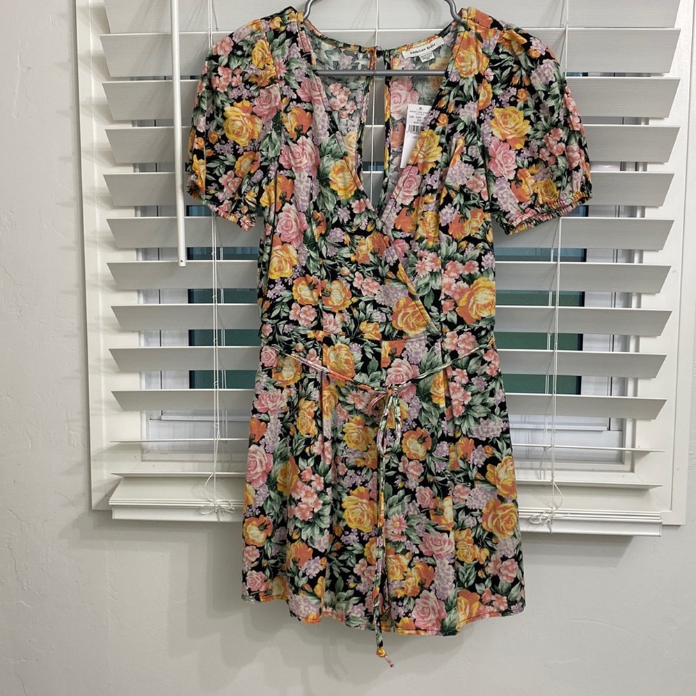 NWT American Eagle Floral Romper X-Small